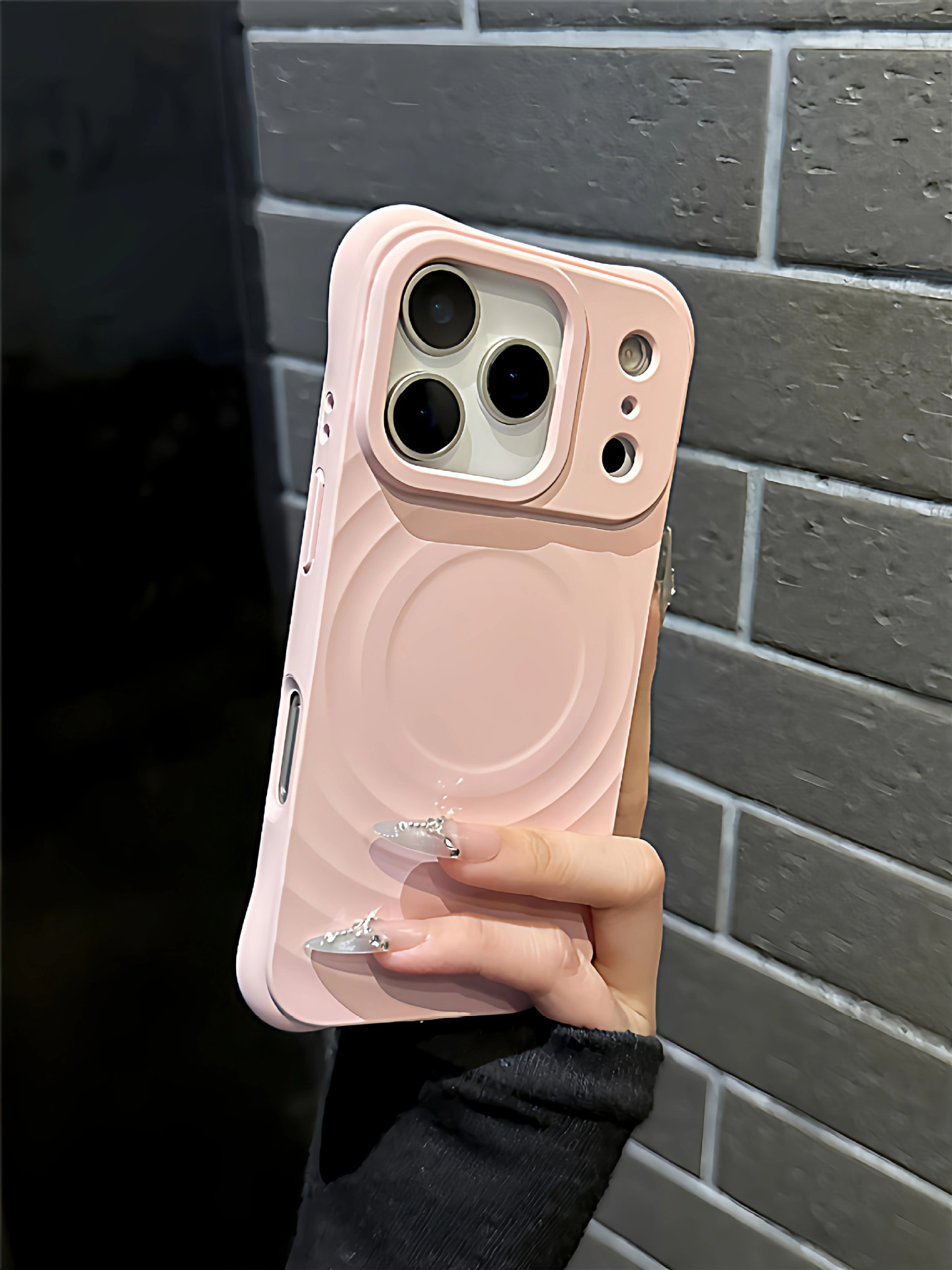 适用苹果17全包手机壳新款硅胶iPhone16pro波漾磁吸17Air简约in 商品详情图 1